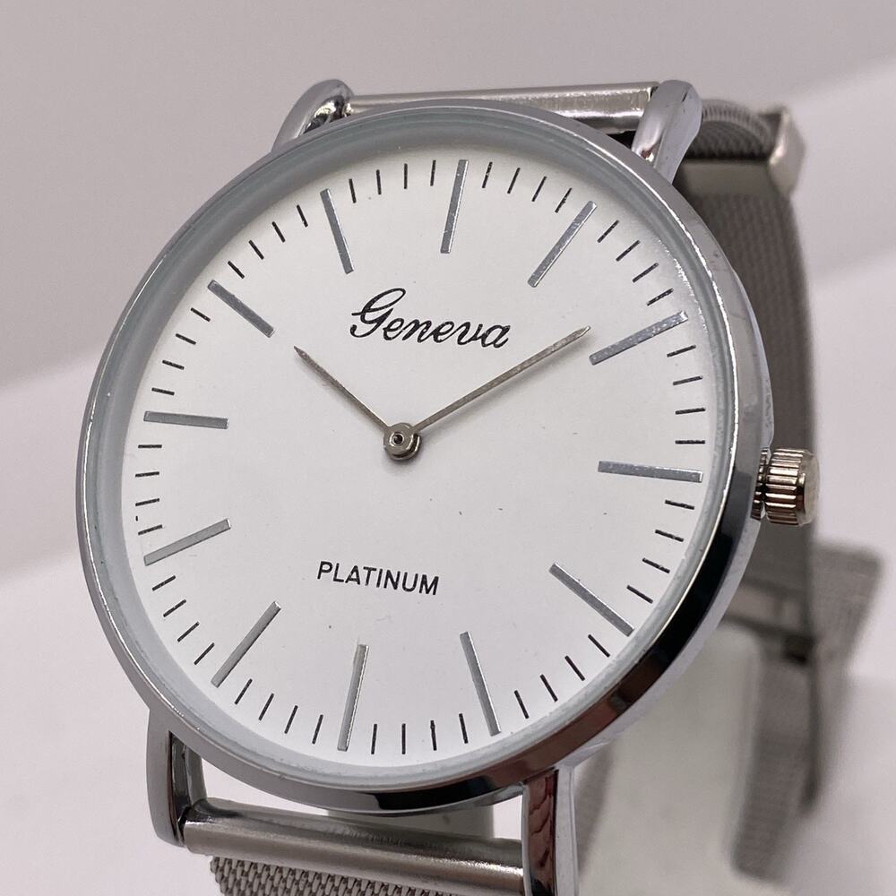 Geneva Platinum New Womens Silver Quartz Fashion Watch Works New Battery